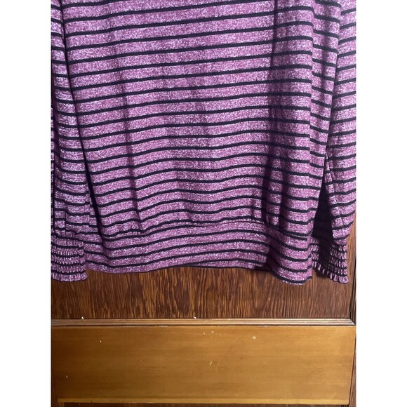 Lucky Brand Striped Long Sleeve Tee Size M Burgoundy Black Scoop Neck - Picture 3 of 6
